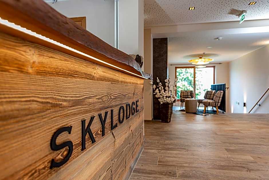 Skylodge Alpine Homes