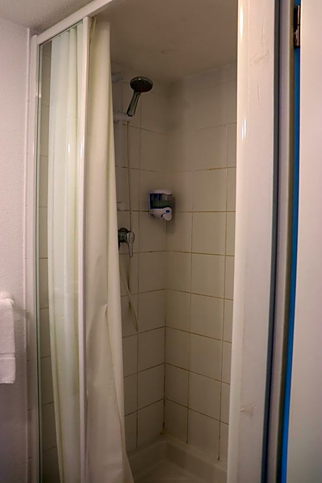 Hôtel Lémand Lyon Est - Villefontaine