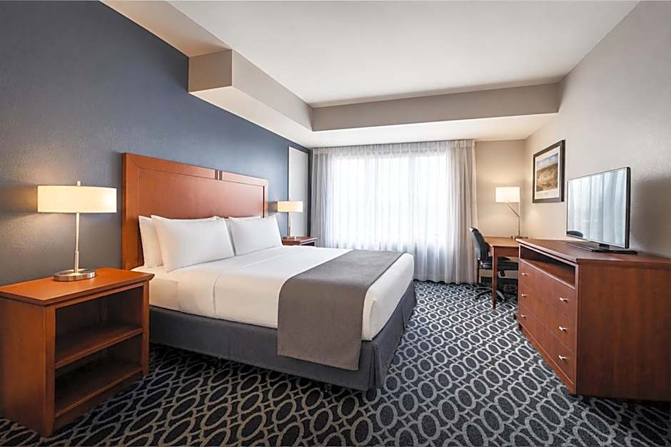 Bluemont Hotel