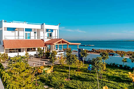 auberge Lacasa latifa vue sure mere moulay bousselham