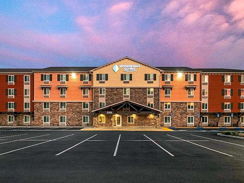 Woodspring Suites Riverside Norco