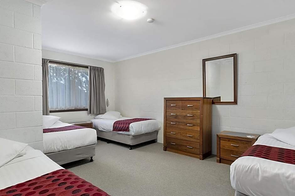 Grosvenor Court Apartments