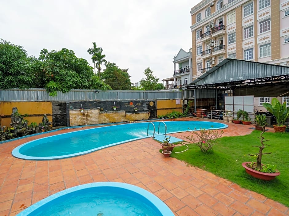 Hoa Phat Hotel & Apartment