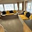 Phoenix caravan hire, Trecco bay