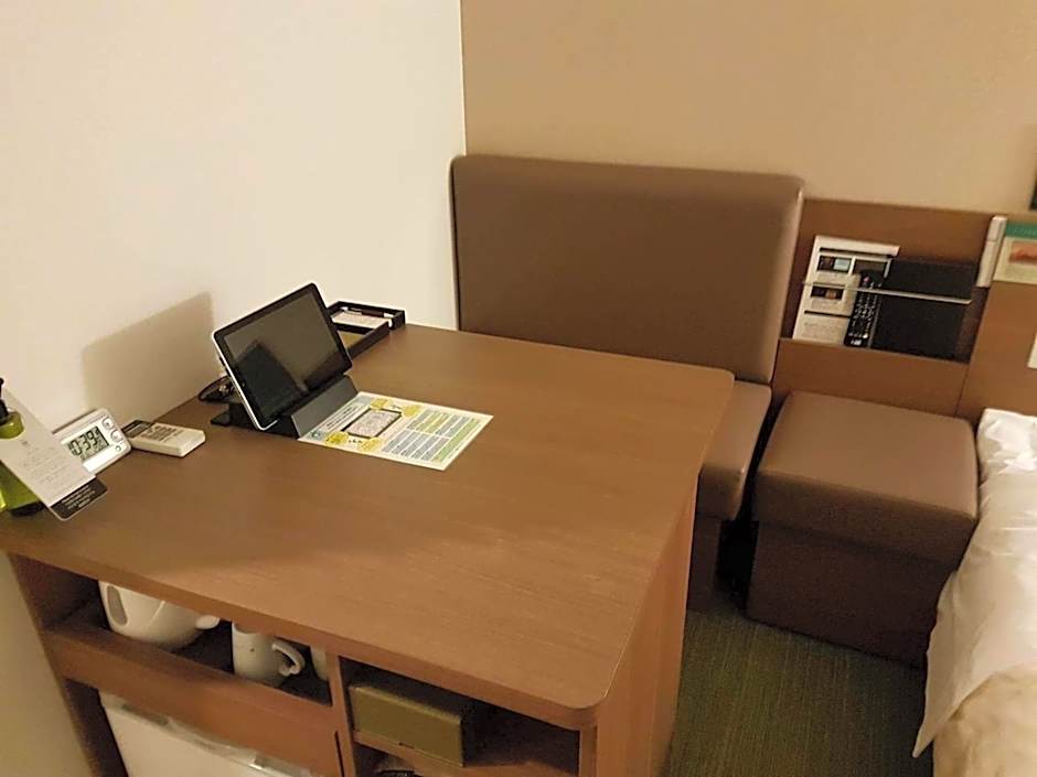 Super Hotel Premier Hakataeki