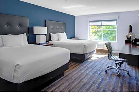 Queen Room with Two Queen Beds