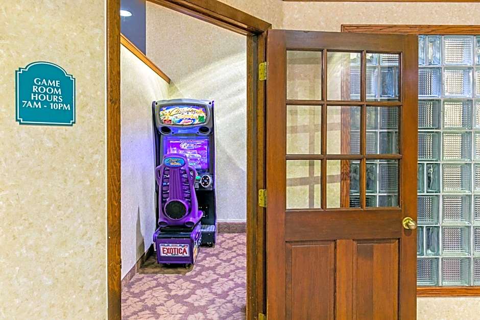 La Quinta Inn & Suites by Wyndham Appleton-College Avenue