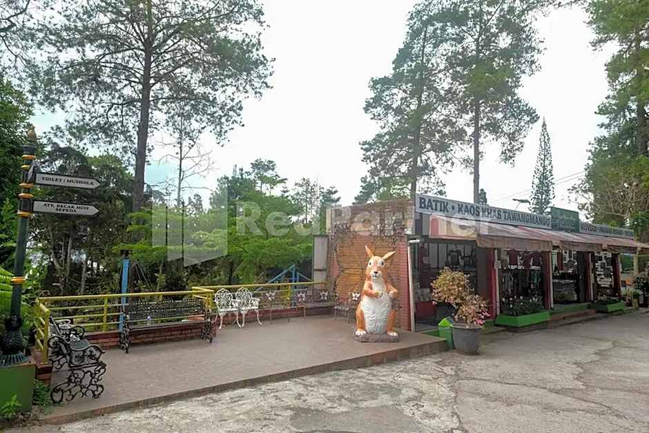 Javenir Hotel Tawangmangu Mitra RedDoorz
