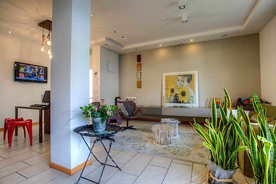 D-Place Hotel & Suite