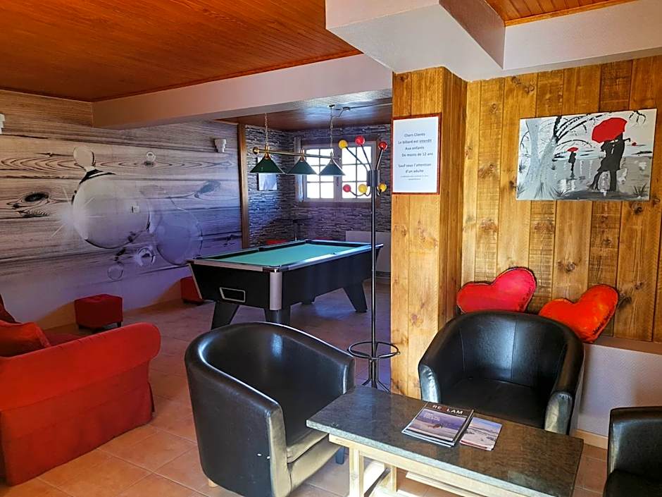 Le Catalan - Hôtel et appartements