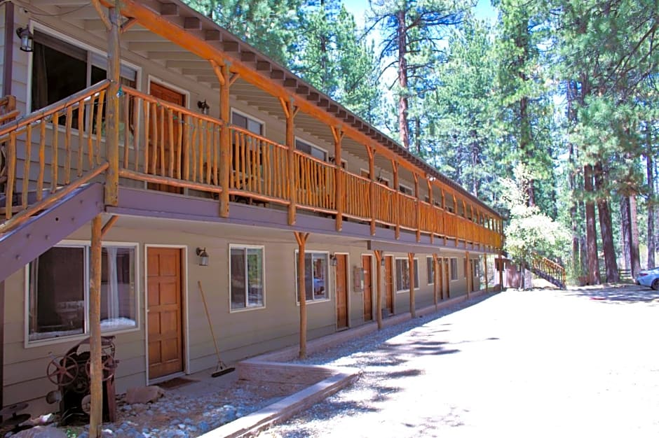 Goldmine Lodge