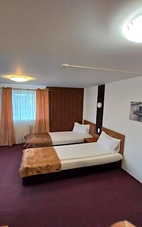 Twin Room with Balcony