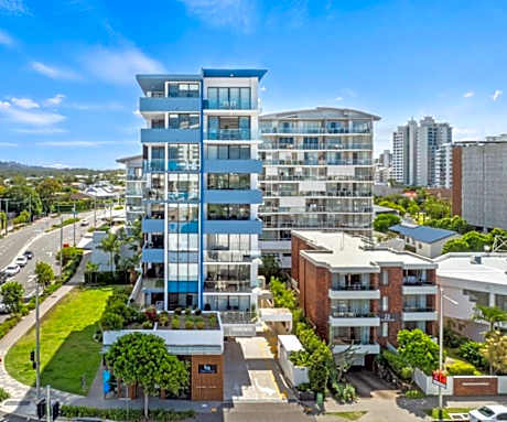 Direct Collective - Sea Breeze Mooloolaba