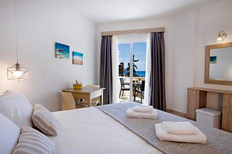 Porfyris Studios and Apartments