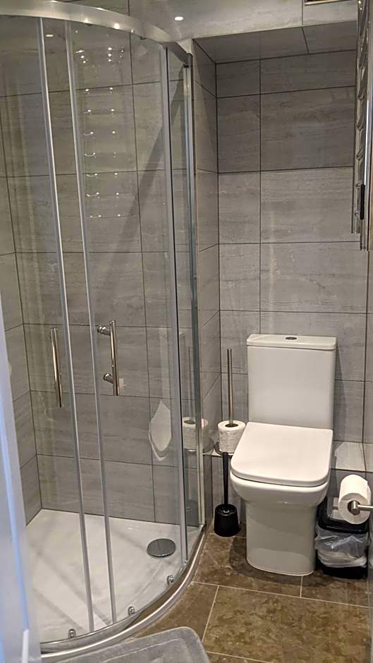 Relax Inn Guest House