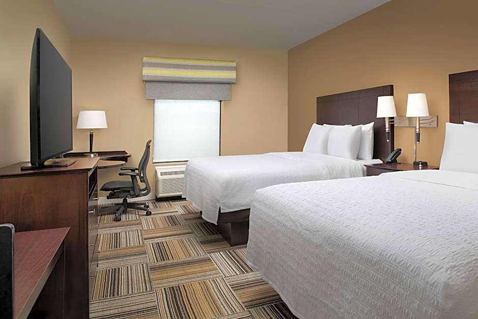 Hampton Inn By Hilton Knoxville-East