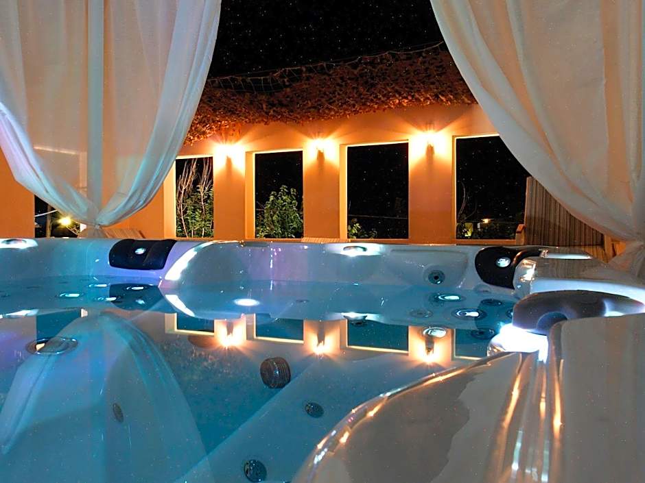 Omiros Boutique Hotel (Adults Only)