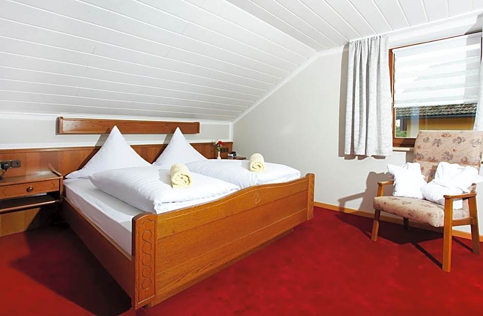 Hotel Waldfrieden "Das kleine Hotel"