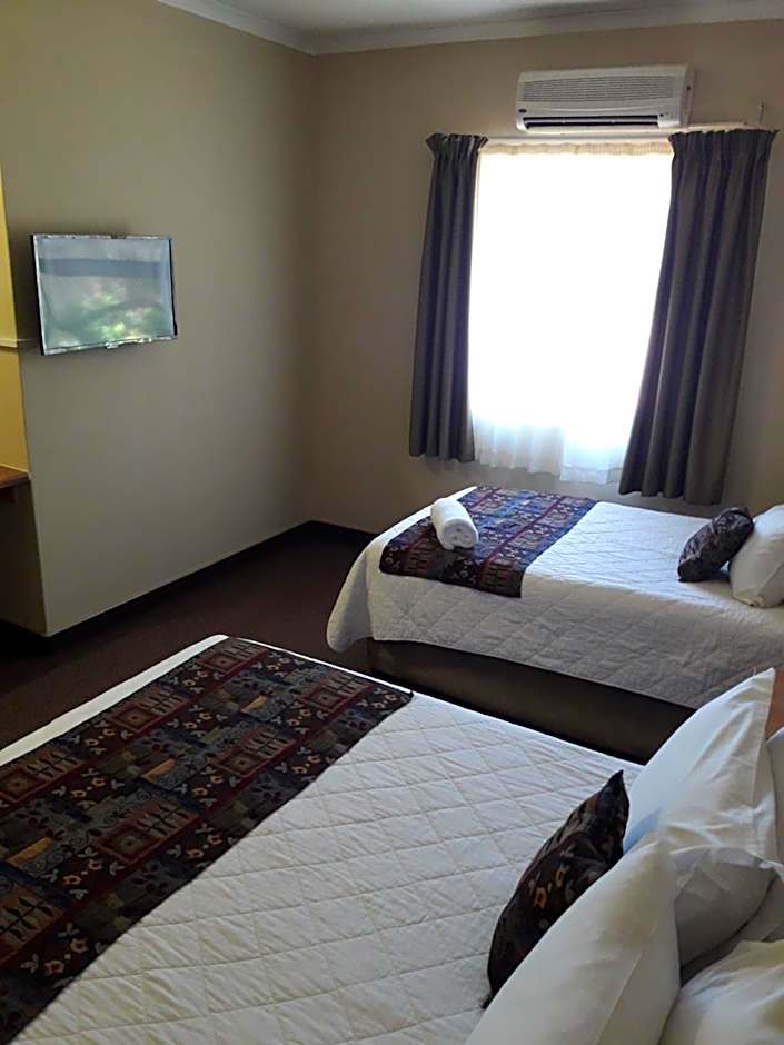 Airport Hotel