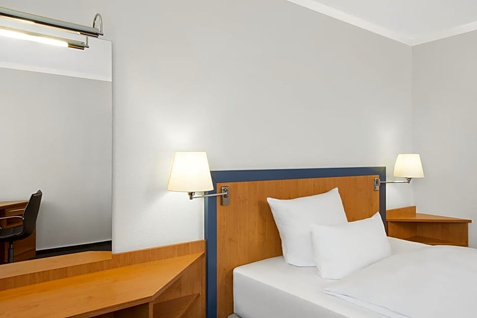 NH Frankfurt Airport West