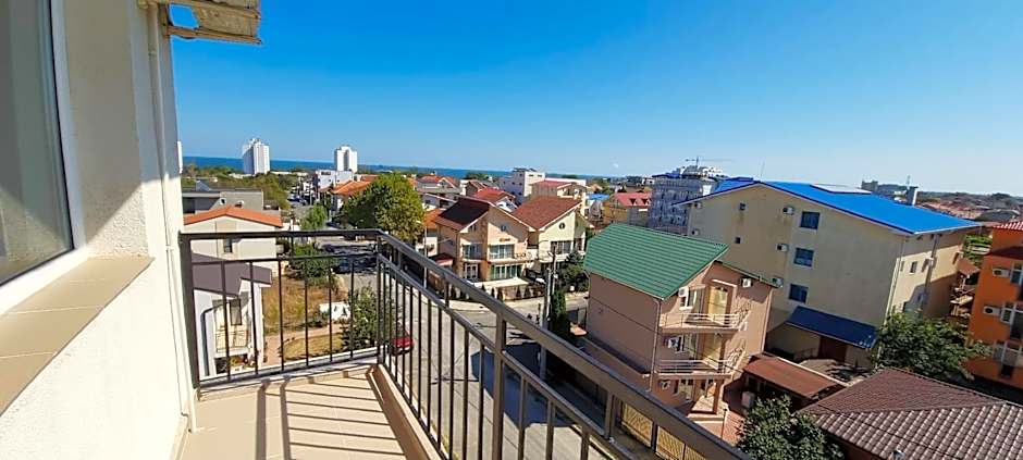 Hotel Blue Sky Resort