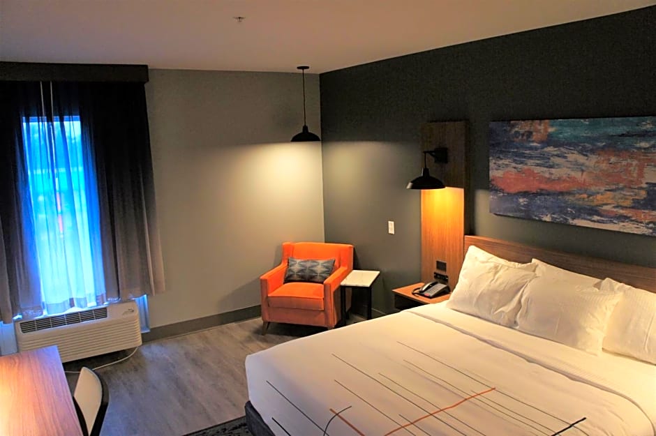 La Quinta Inn & Suites by Wyndham Oxford