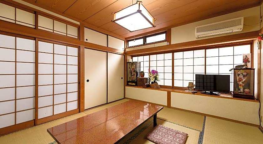 Yufuin Onsen Ryokan Jinnouchi