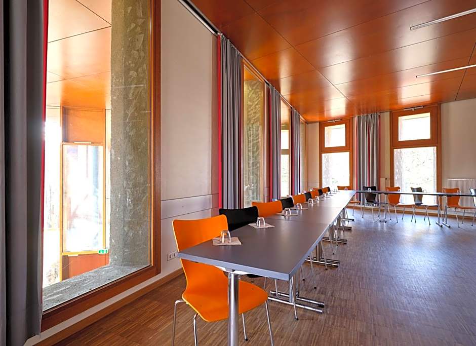 Youth Hostel Schengen / Remerschen