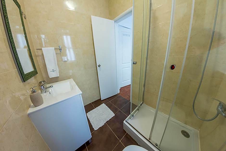 INT Lisbon Suites
