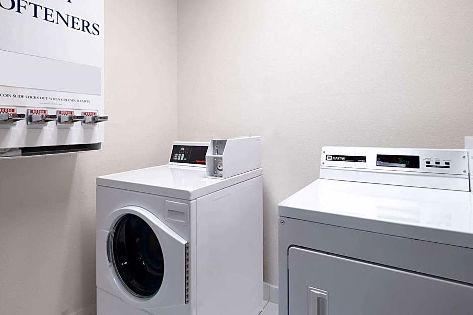 Travelodge by Wyndham Globe AZ