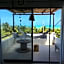 LunArena Barefoot Hotel
