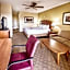 La Quinta Inn & Suites by Wyndham Marble Falls