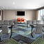 Holiday Inn Express & Suites Woodside LaGuardia Airport By IHG