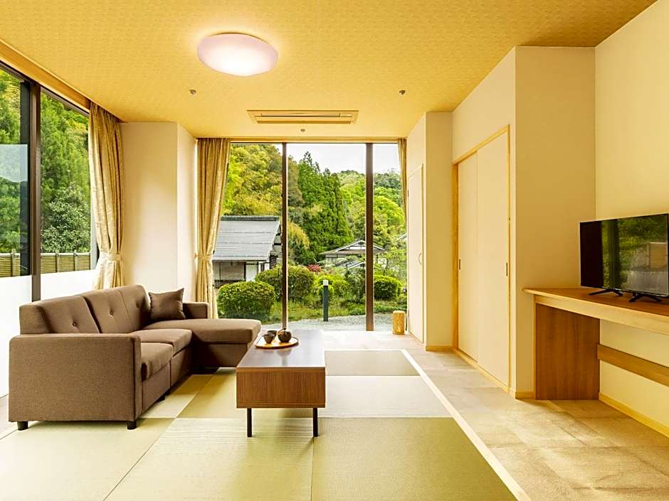 Ooedo Onsen Monogatari Premium Saiki Bekkan
