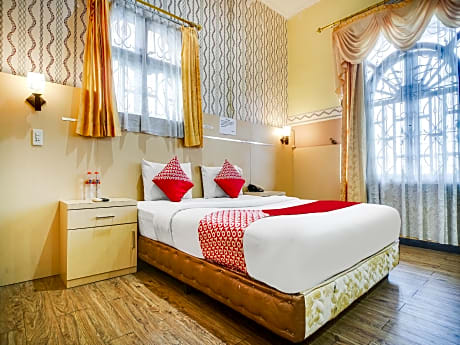 OYO 1140 Hotel Tresya Tanjung Balai