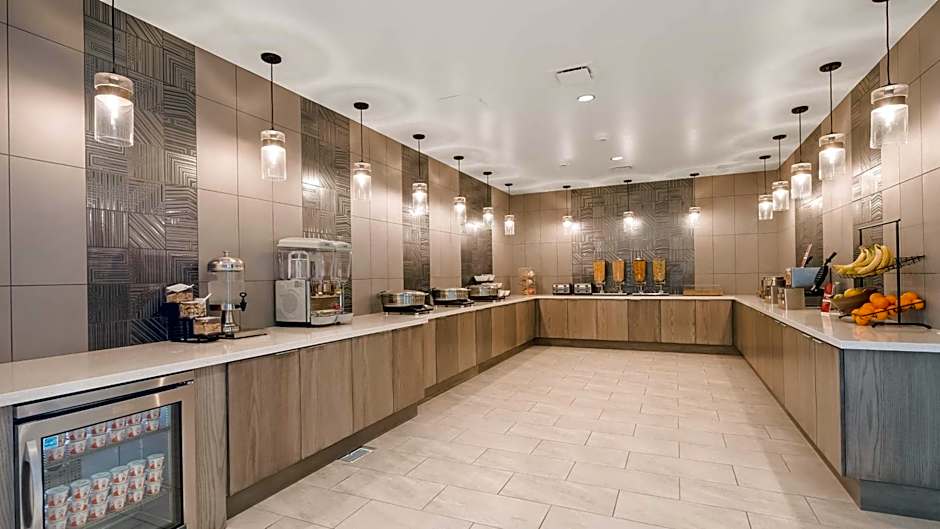 Best Western Plus Settlers Point