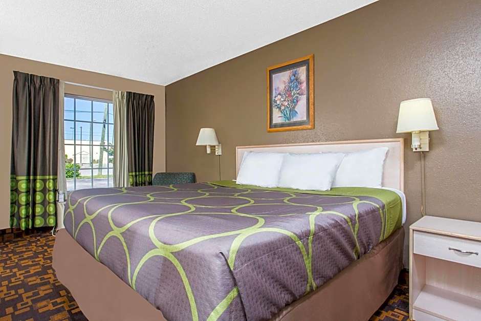 Super 8 by Wyndham Antioch/Nashville South East