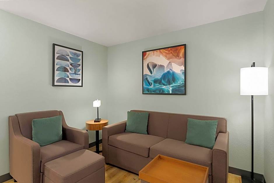 Wingate by Wyndham Mansfield OH