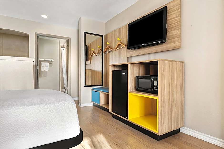 Days Inn by Wyndham Nacogdoches/SFA University/Downtown