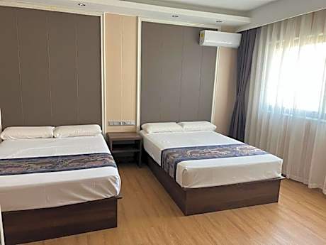 Triple Room with View