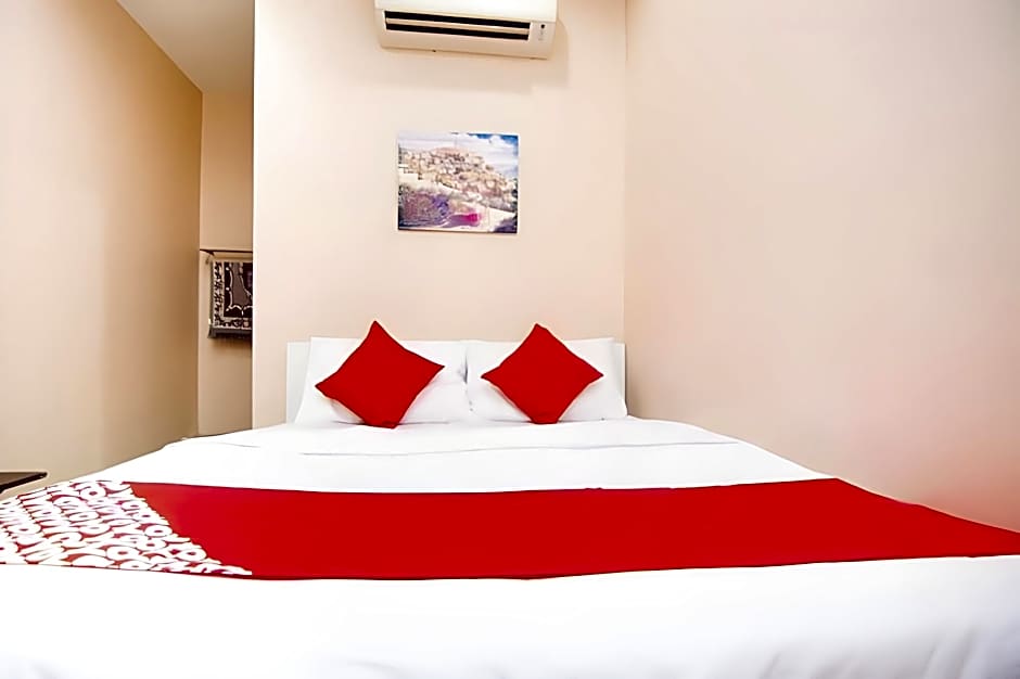 OYO 1224 Hotel Hajah Rohayah