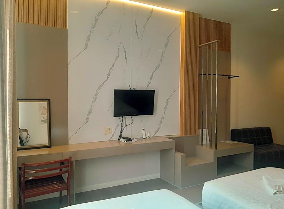 Aura Residence