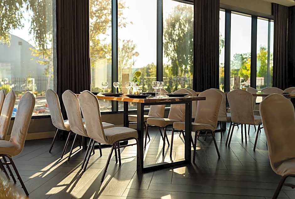 Hotel Promenada Biznes & Wypoczynek