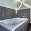 Comfort Inn & Suites Tualatin Lake Oswego South
