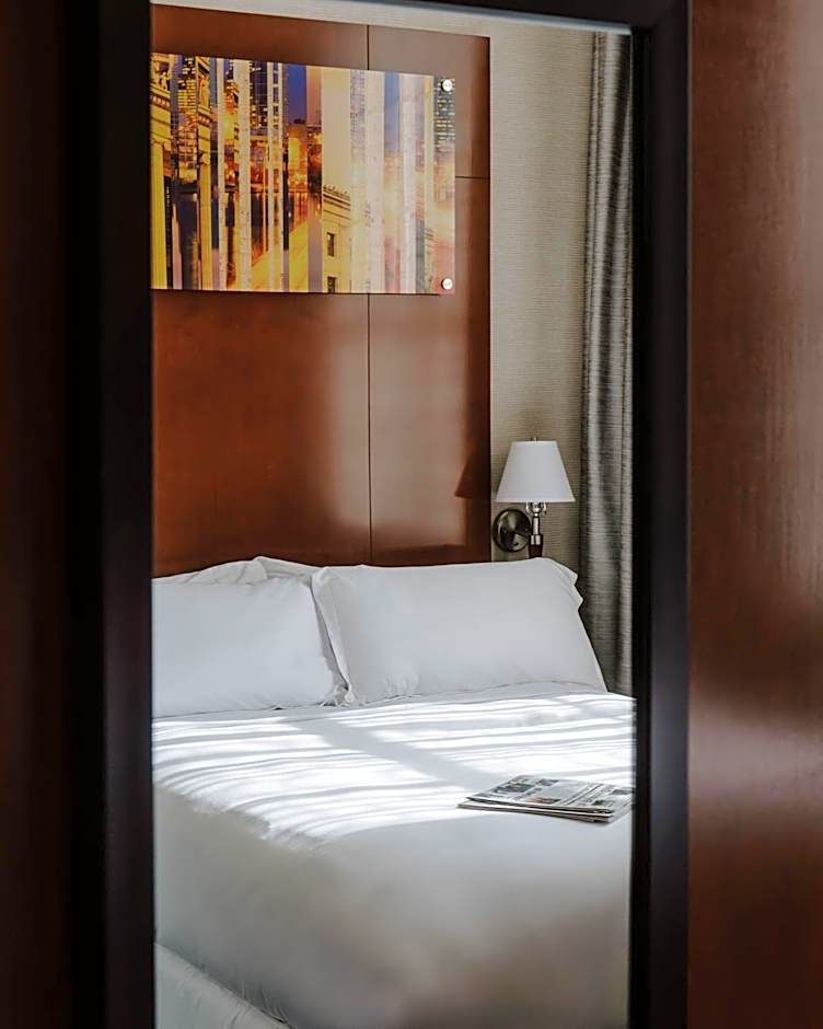 Club Quarters Hotel in Philadelphia