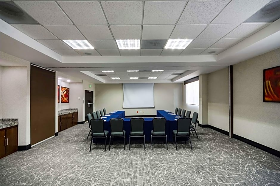 DoubleTree By Hilton Queretaro