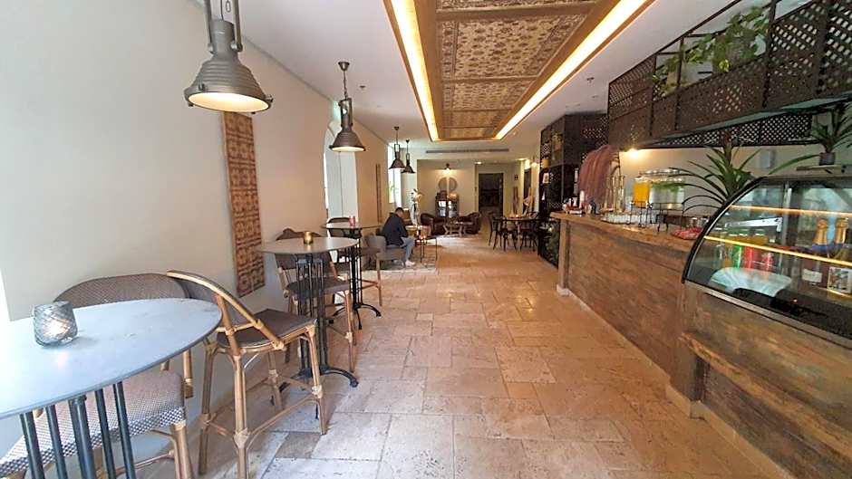 Carmella Boutique Hotel