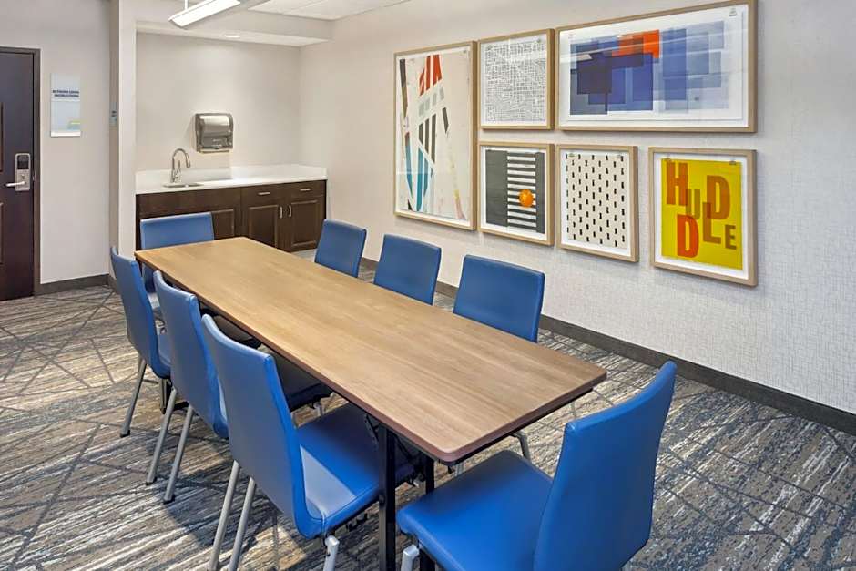 Holiday Inn Express Pekin - Peoria Area By IHG