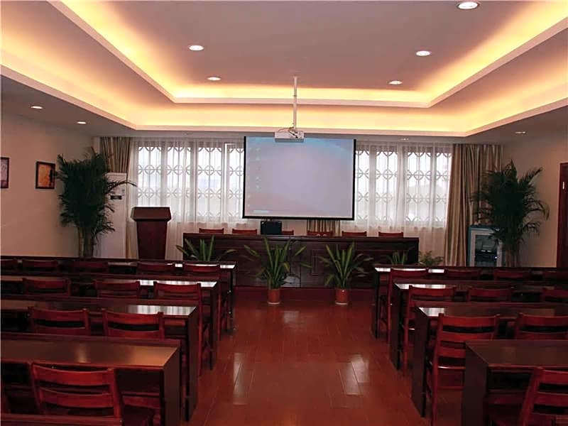 GreenTree Inn Changshu Fangta Park Pedestrian Street Business Hotel