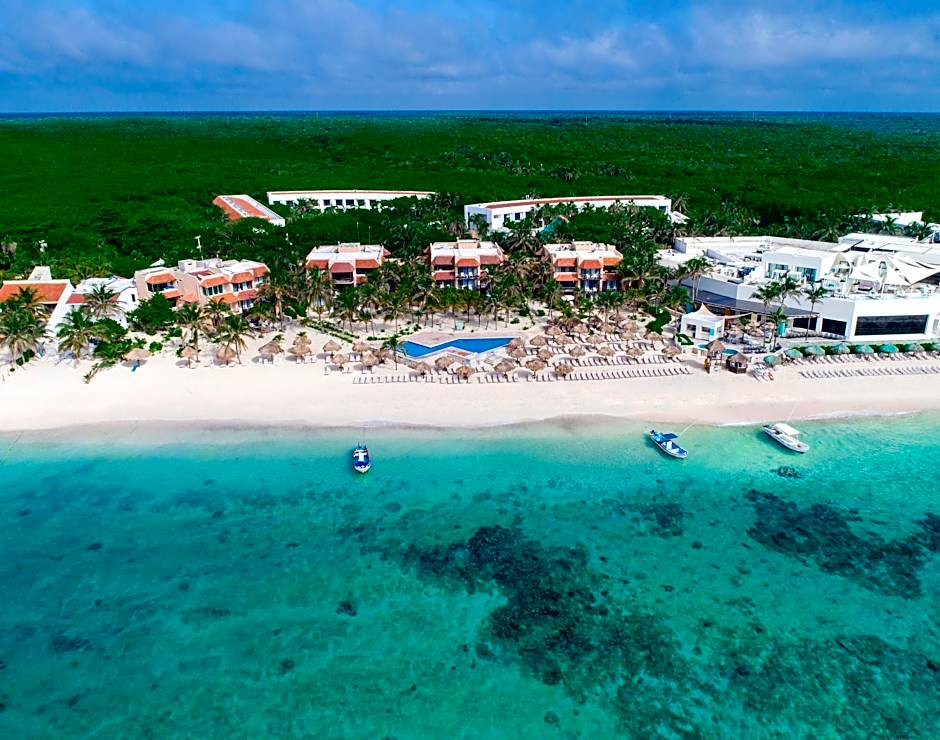 Photo 1 of 76 of Grand Oasis Tulum Riviera - All Inclusive